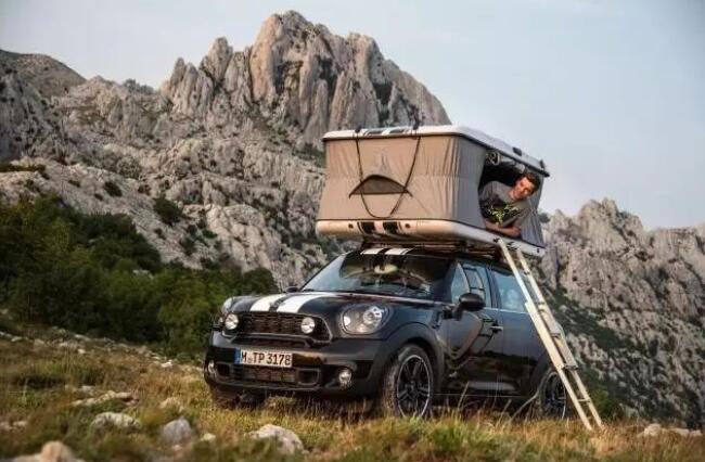 Roof Tent, Far Less Impractical Than You Think