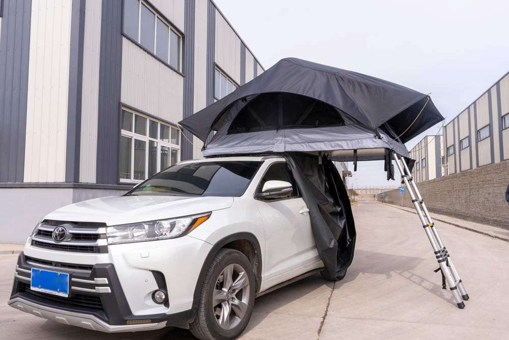 Outdoor Top Roof Car Tent 4-5Person 2023 Soft Shell Lightweight Roof Top Tent