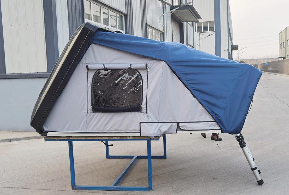 Customized 2500Mm 420D Fiberglass Reinforce Plastic 4 Person Largest Roof Top Tent Hard Shell Insulated