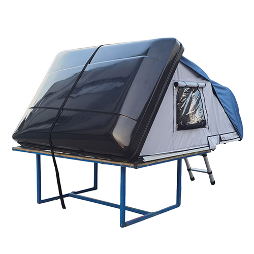 Fiberglass hard-shell roof tent