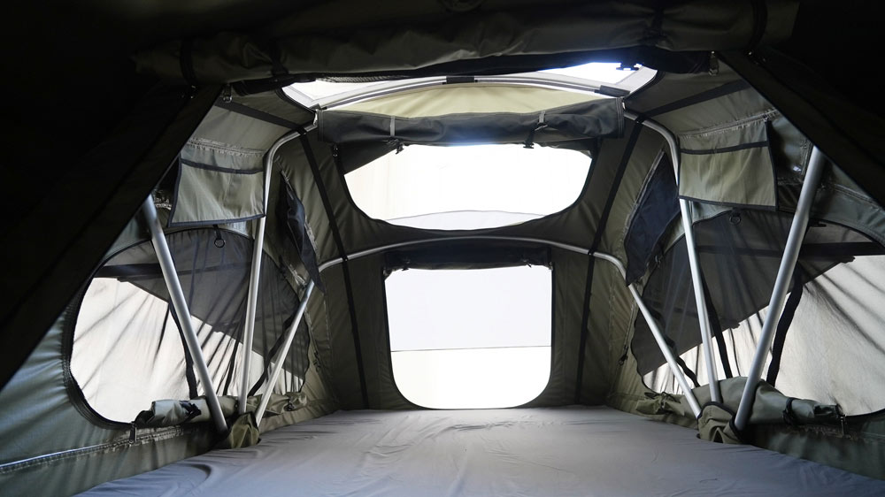 Soft Shell Waterproof Camping Double Slot Rooftop Tent 