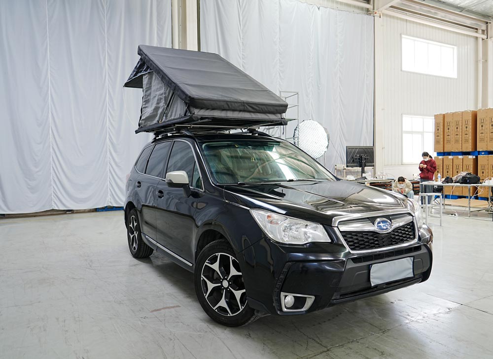 SRT20-130D New Car SoftShell Roof Top Tent Factory Customized Tent Camping Tent Off-Road Suv