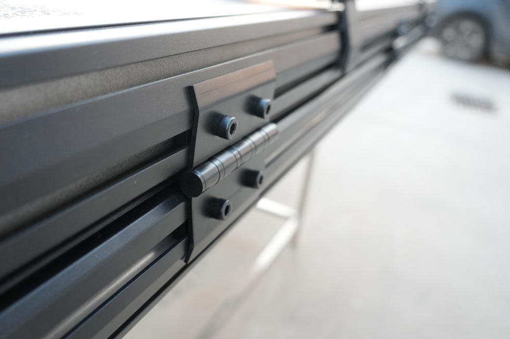 ALU400-130-S00010014x4 Offroad Waterproof Camp Accept Customized Hard Shell Rooftop Tents