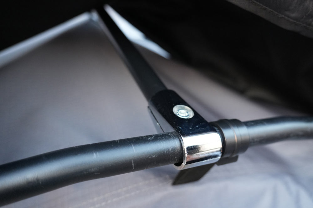 ALU400-130-S00010014x4 Offroad Waterproof Camp Accept Customized Hard Shell Rooftop Tents