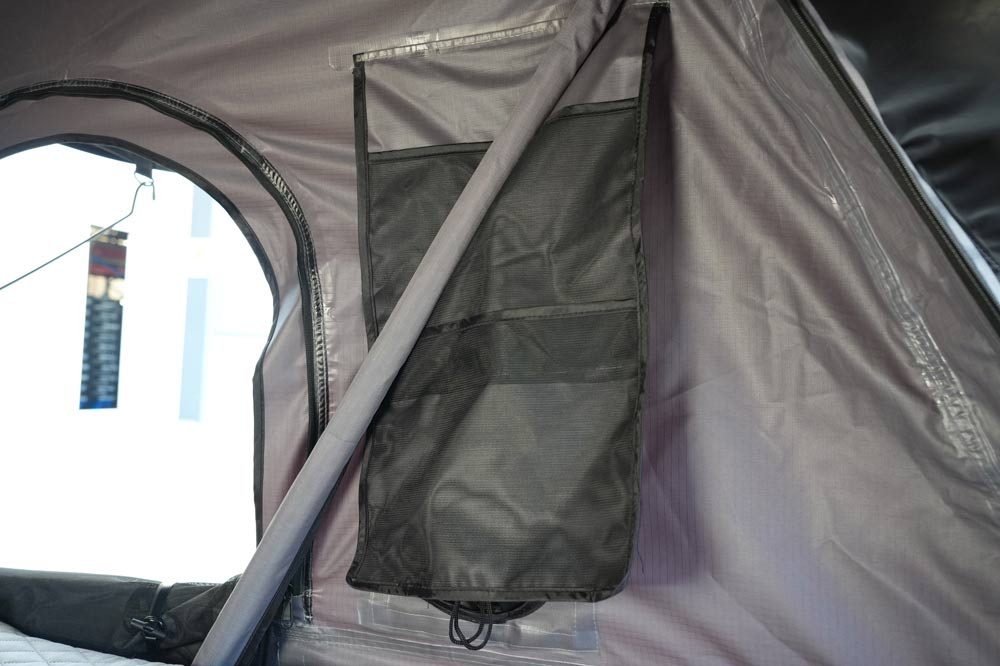 ABS600-160-S0001001 Customized OEM ABS Double Layer Four-season Canvas Rooftop Tents