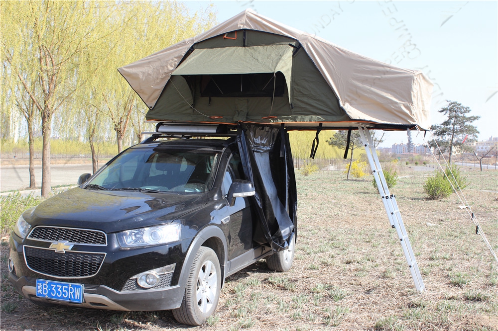 Roof Tent is a 2person tent.The model works well on shorter car(less than 180cm) and Trailer. It’s a very light roof top tent, only 43kg.