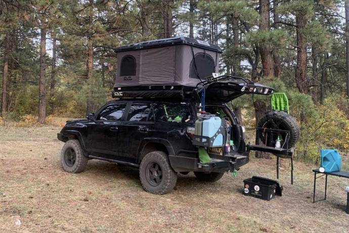 There is nothing more meaningful than camping with friends or family. Rooftop tents are a great way to set up a camp for any outdoor vacation. They allow you to stay comfortably in your own vehicle.